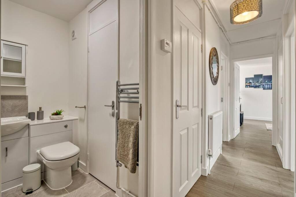 Hidden Gem In Battersea W/ Free Parking Apartment London Exterior photo