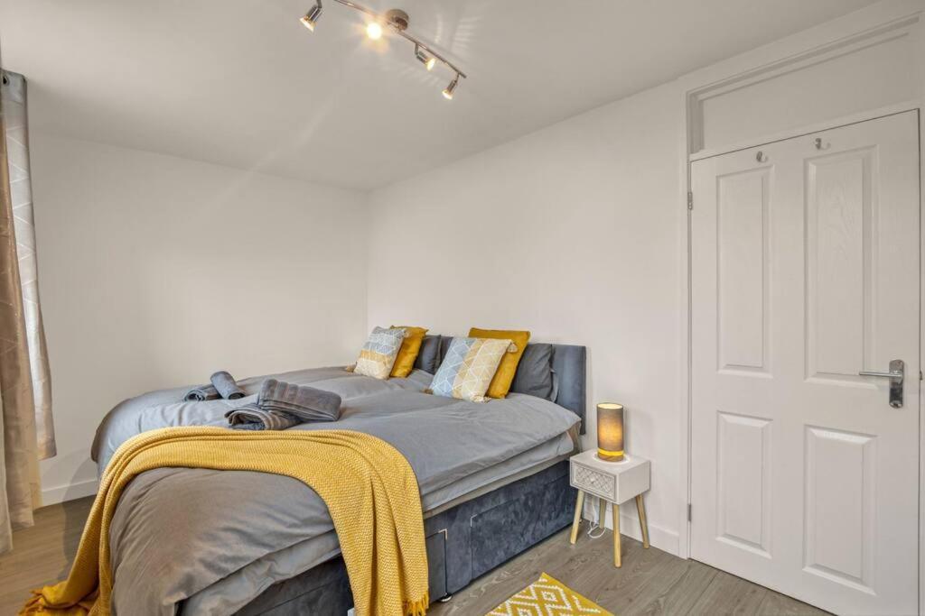 Hidden Gem In Battersea W/ Free Parking Apartment London Exterior photo
